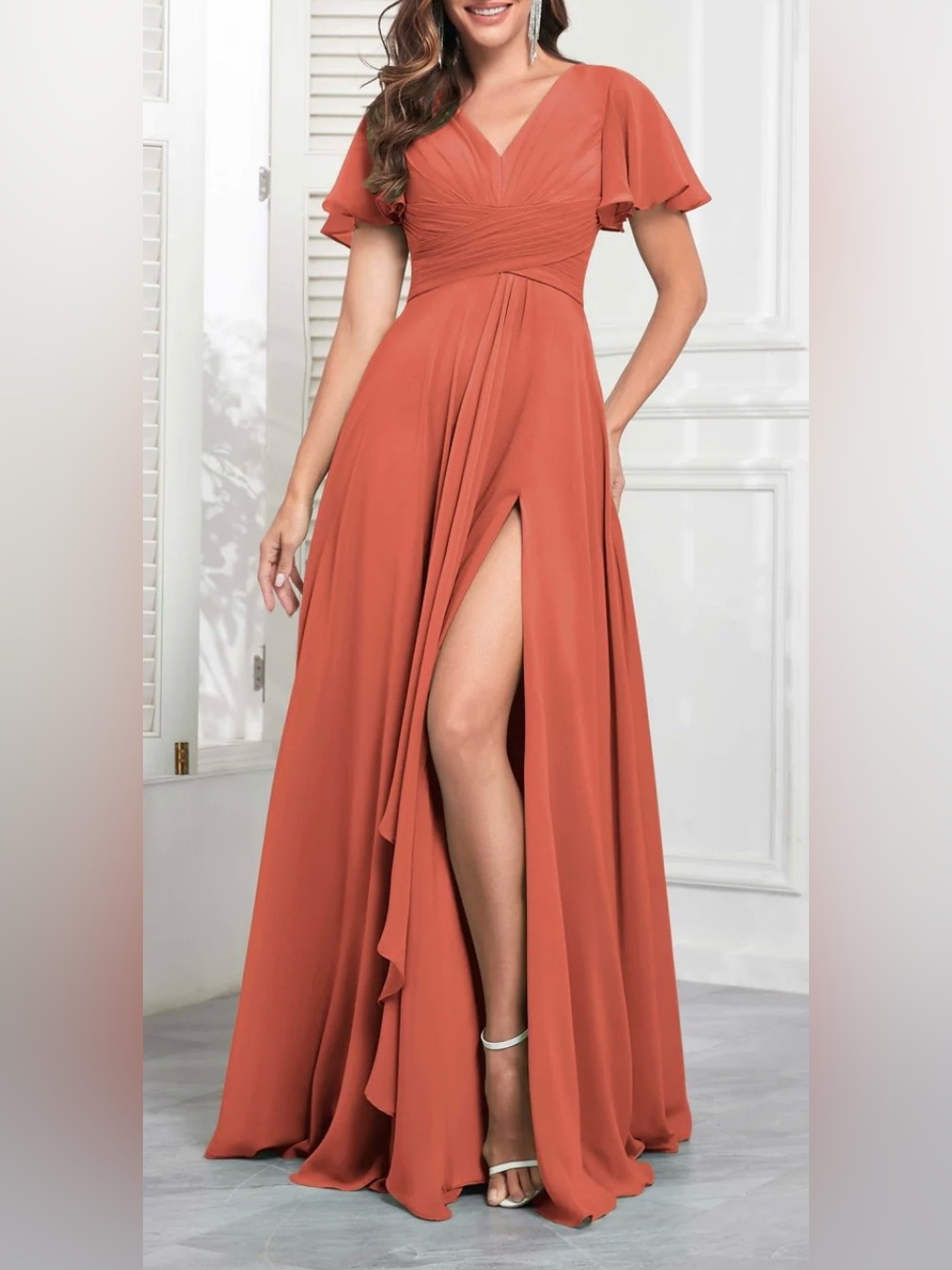 ✨ Brand New With Tags Pomuyoo Inspired Formal/Bridesmaid Gown ✨